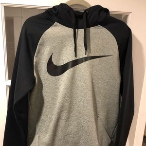 Nike Therma Dri-Fit Hoodie - Men’s Medium - EUC